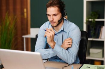 Inglés para atención al cliente remoto: curso y frases
